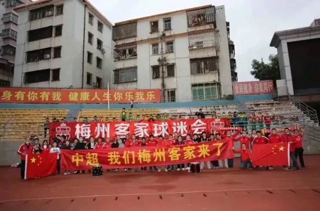 一个懂女人法的坏家伙