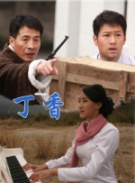 美女脱光